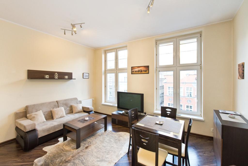 Gdanskie Apartamenty - Apartamenty - Dluga Z Widokiem Na Ratusz I Nad Motlawa Cameră foto